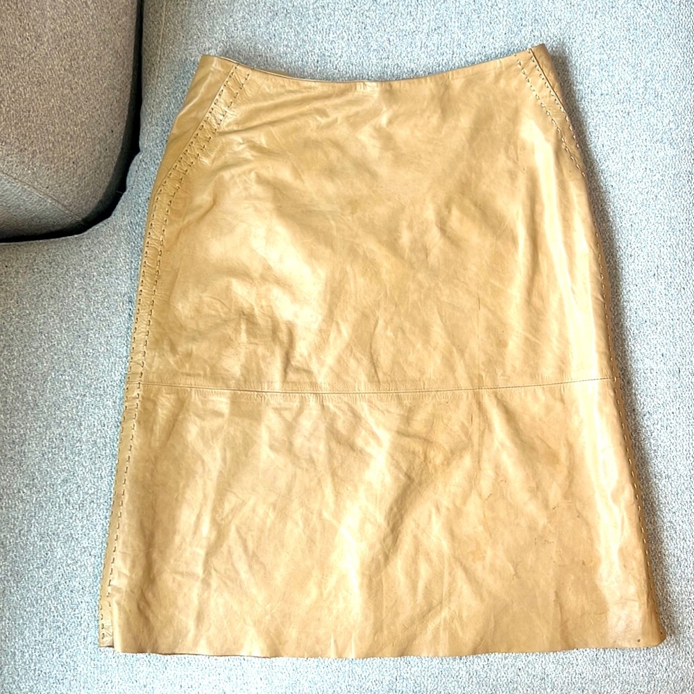 Banana republic tan leather skirt